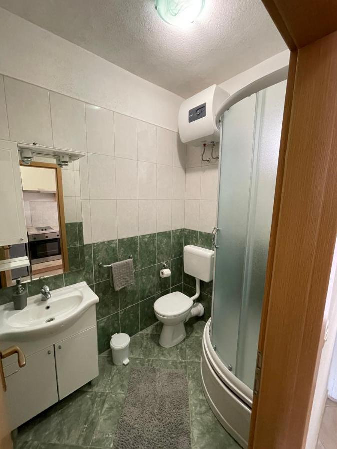 Ivan I Matej Apartments Blace Extérieur photo