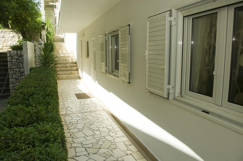 Ivan I Matej Apartments Blace Extérieur photo