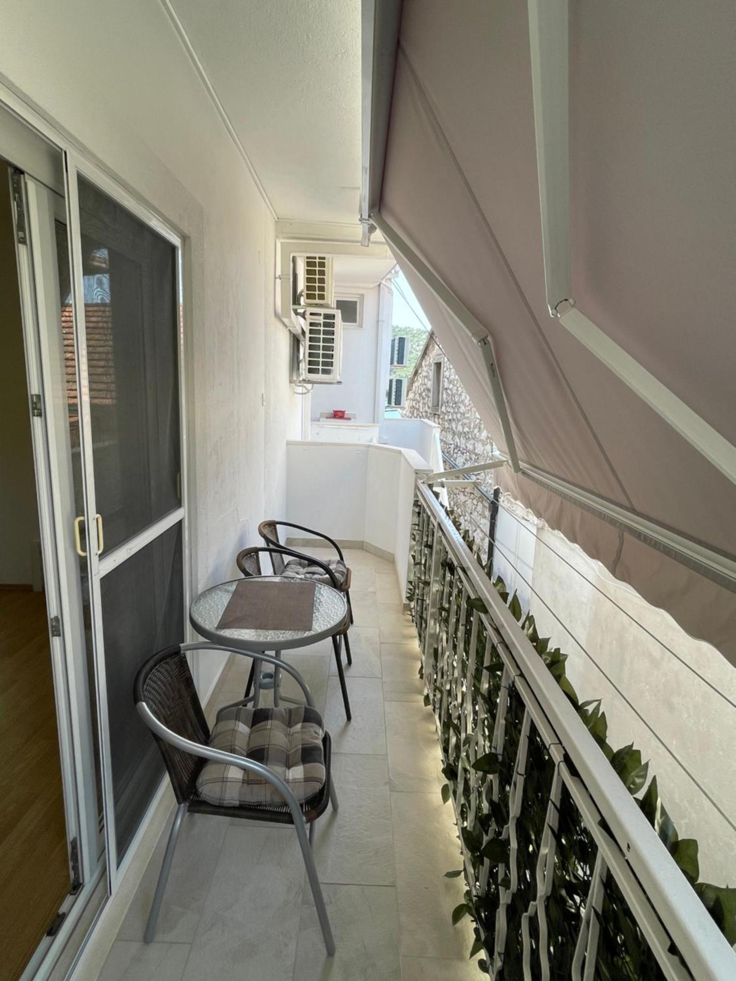 Ivan I Matej Apartments Blace Extérieur photo