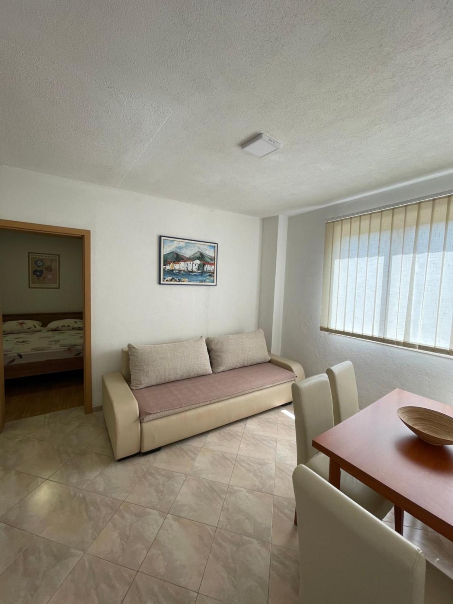 Ivan I Matej Apartments Blace Extérieur photo